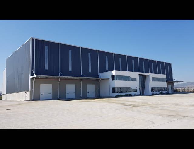 5,500M² WAREHOUSE TO LET IN BRACKENFELL INDUSTRIAL